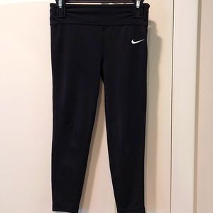 Nike kids dri-fit yoga pants. Size US 6, black.